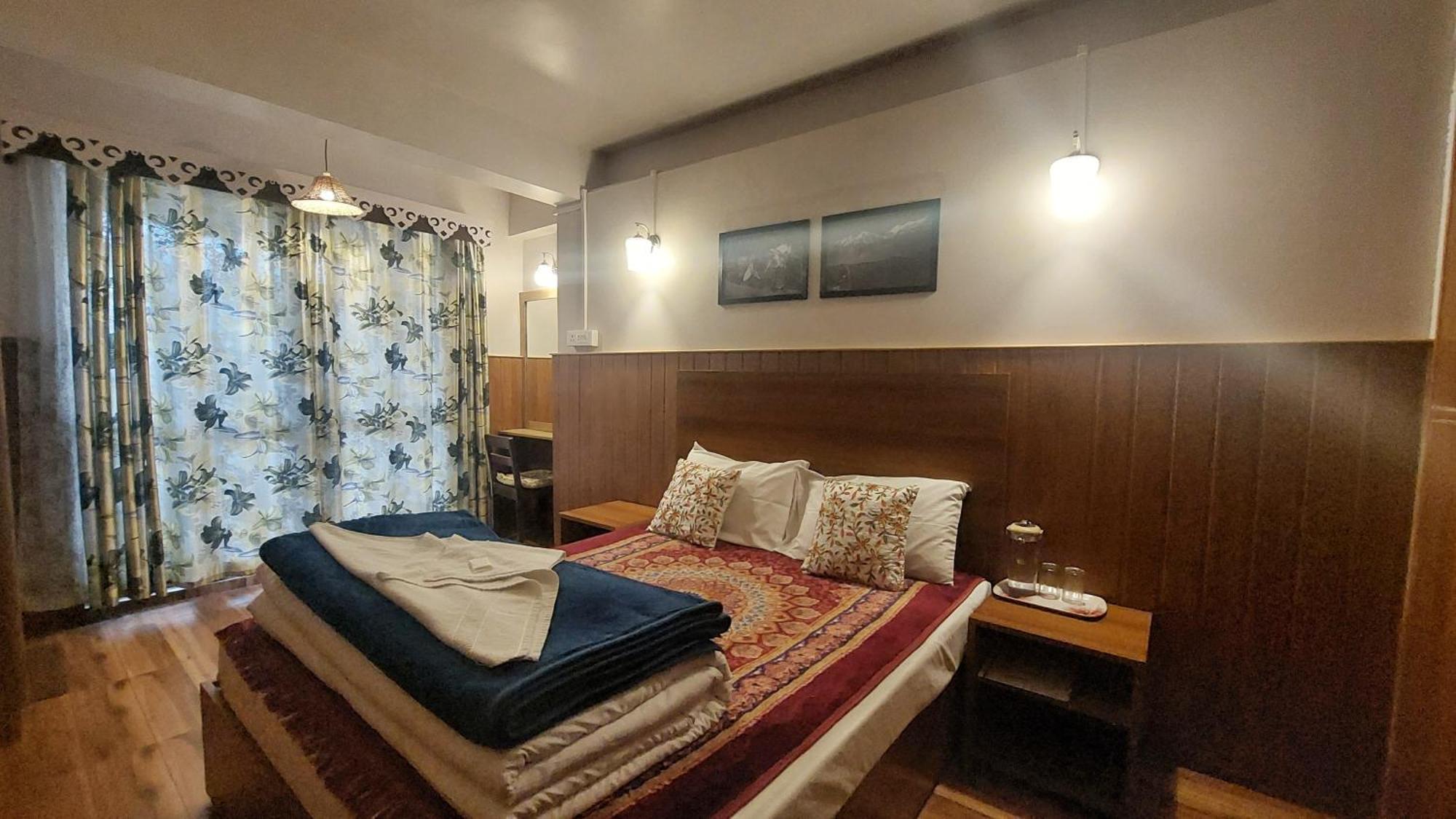 Indivar Homestay Darjeeling  Eksteriør bilde
